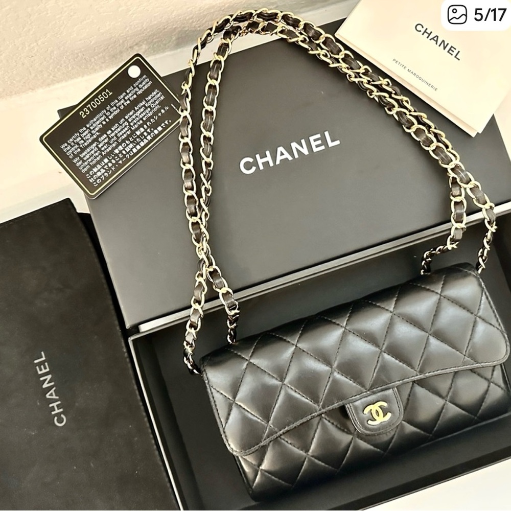 Chanel Black Lambskin GHW Classic Flap Gusseted Wallet